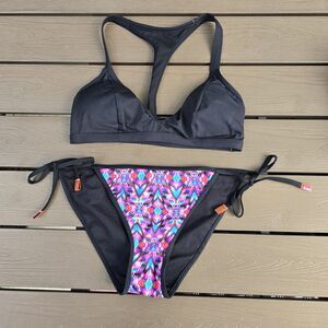TYR Women's Solid Black Stella Top & Conchella Tie Bikini Sz S New Sample